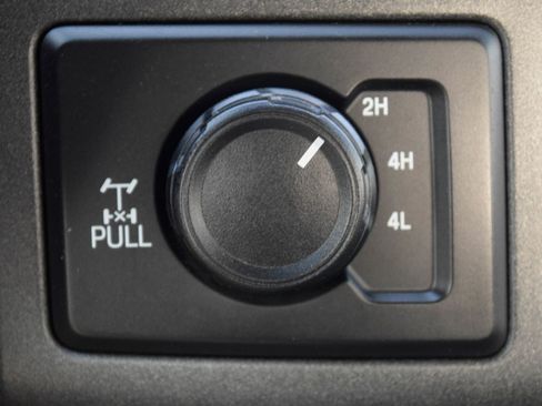 Used 2019 Ford F350 XL w/ Power Equipment Group AWD/4WD image 14