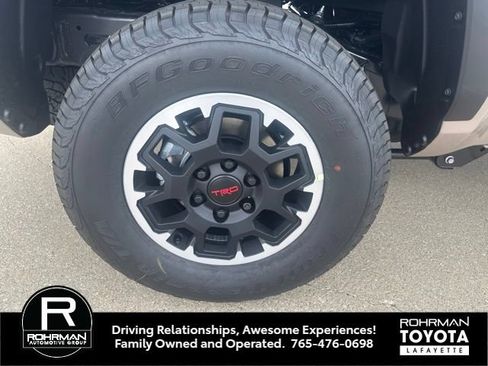 New 2026 Toyota Tacoma TRD Off-Road AWD/4WD image 10