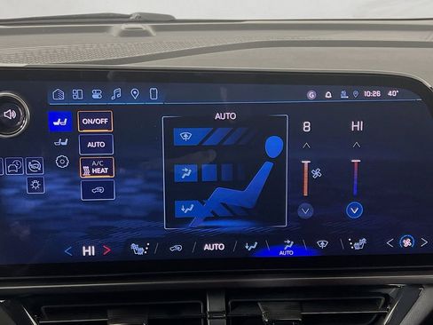 New 2026 Chevrolet Equinox EV RS image 16