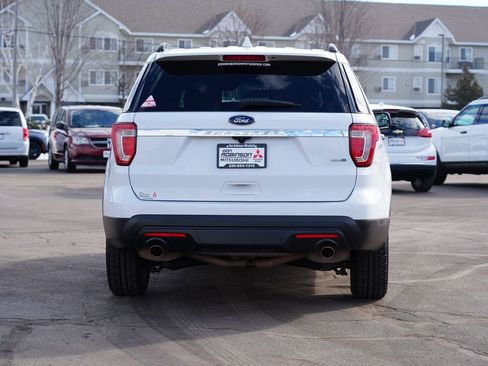 Used 2016 Ford Explorer 4WD image 4