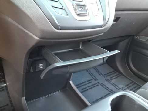 Used 2019 Honda Odyssey LX image 27