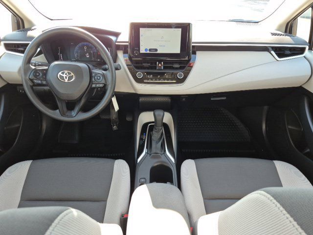 Used 2026 Toyota Corolla LE FWD image 17