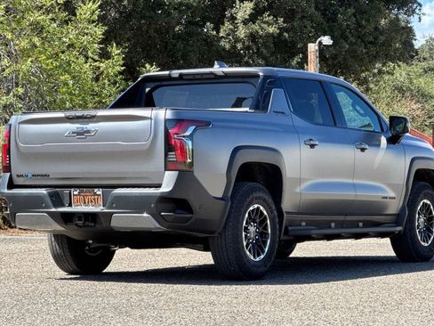 New 2026 Chevrolet Silverado EV Trail Boss image 4