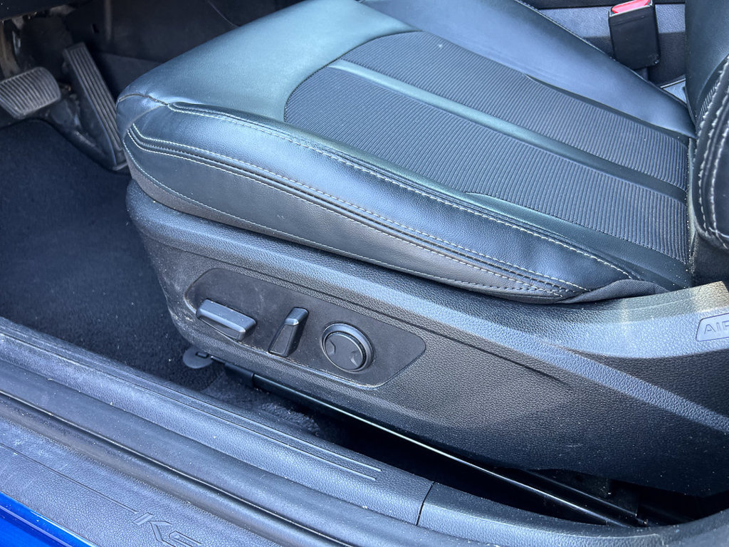 Certified 2022 Kia K5 GT-Line FWD image 16