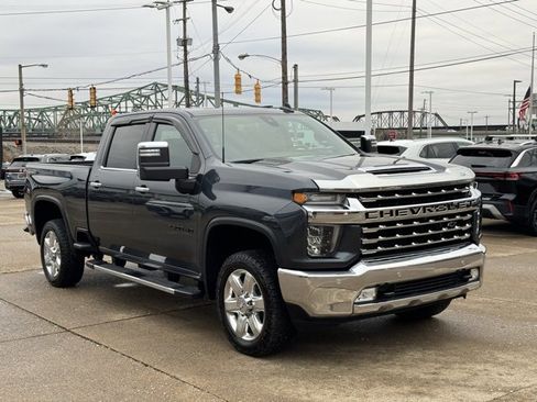 Used 2020 Chevrolet Silverado 2500 LTZ w/ Technology Package image 7