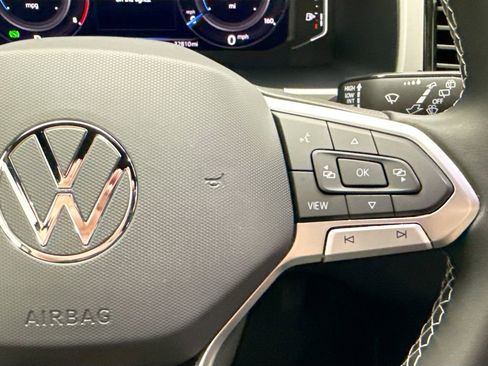 Certified 2023 Volkswagen Atlas Cross Sport SE w/ Black Wheel Package image 12