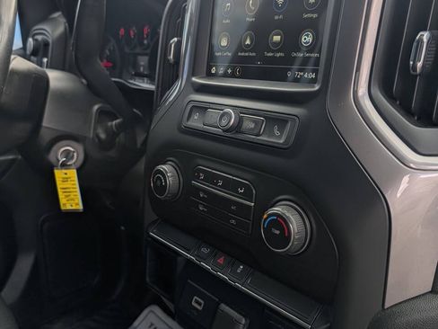 Used 2019 Chevrolet Silverado 1500 Custom w/ Custom Value Package AWD/4WD image 26
