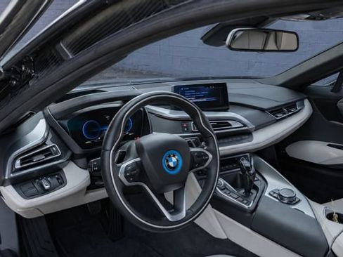 Used 2014 BMW i8 AWD/4WD image 9