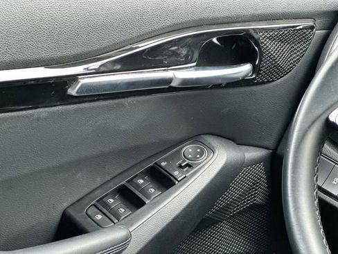 Used 2023 Kia Seltos S image 17