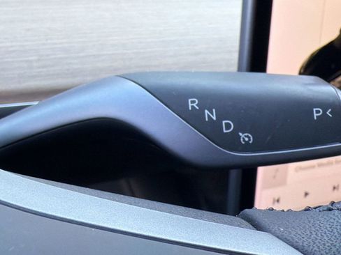 Used 2021 Tesla Model 3 Performance AWD/4WD image 17