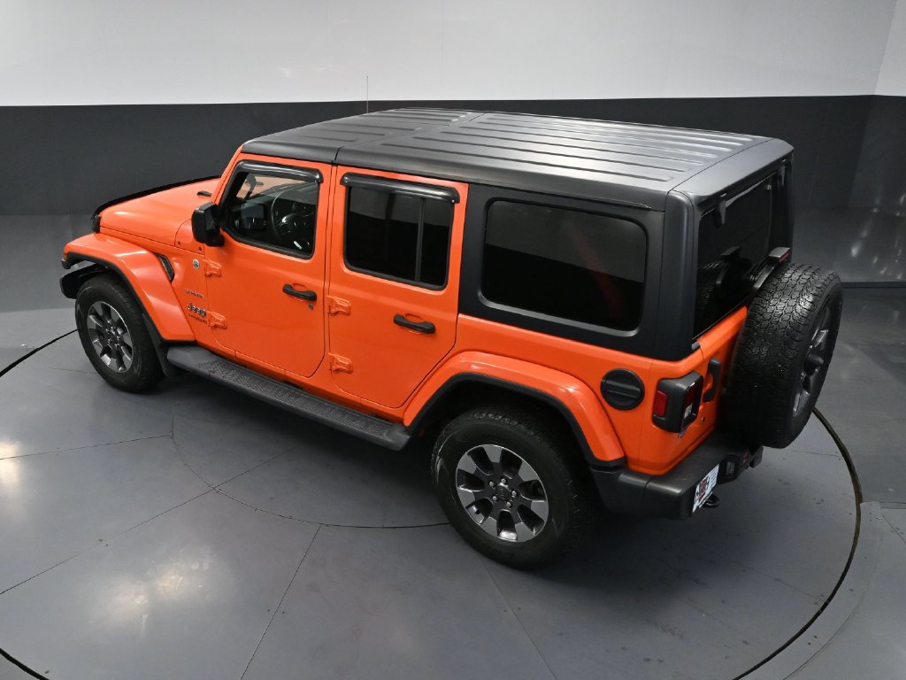 Used 2018 Jeep Wrangler Unlimited Sahara w/ Dual Top Group AWD/4WD image 43