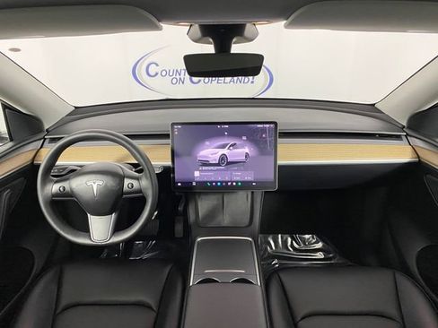 Used 2023 Tesla Model Y Long Range image 12