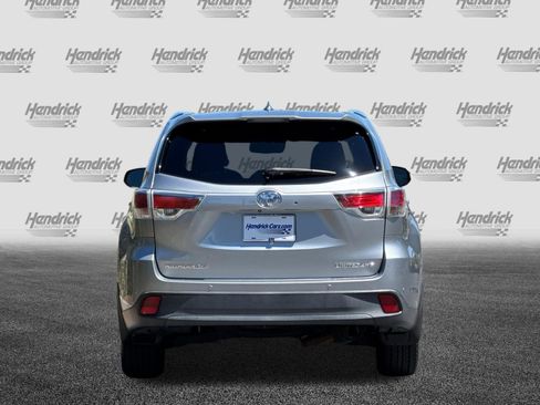 Used 2015 Toyota Highlander Limited Platinum AWD/4WD image 6
