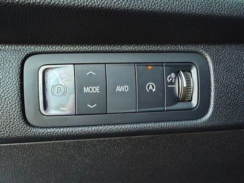 Used 2024 Chevrolet Traverse RS w/ LPO, Floor Liner Package AWD/4WD image 16