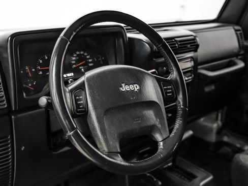 Used 2004 Jeep Wrangler Rubicon w/ Dual Top Group image 20