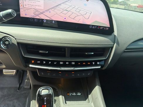 Used 2026 Cadillac CT5 V w/ Technology Package RWD image 13