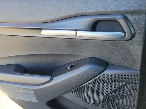 New 2026 Kia Seltos LX image 13