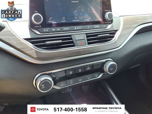 Used 2024 Nissan Altima 2.5 SV FWD image 21