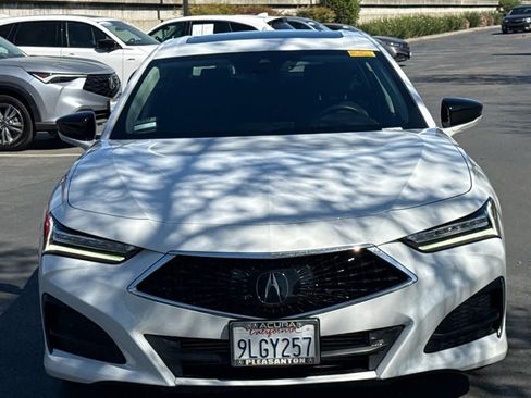Used 2023 Acura TLX image 5