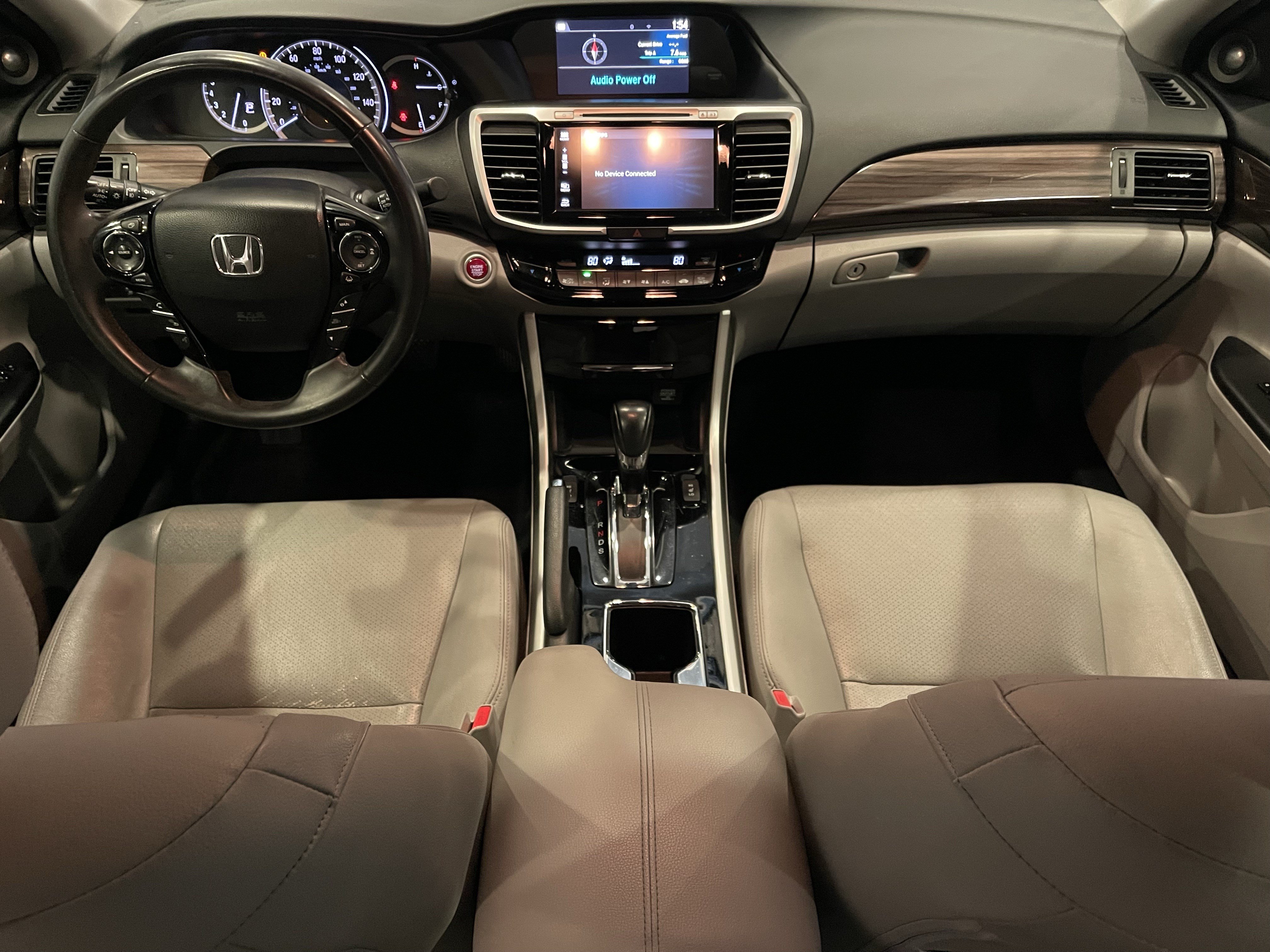 Used 2017 Honda Accord Touring image 16