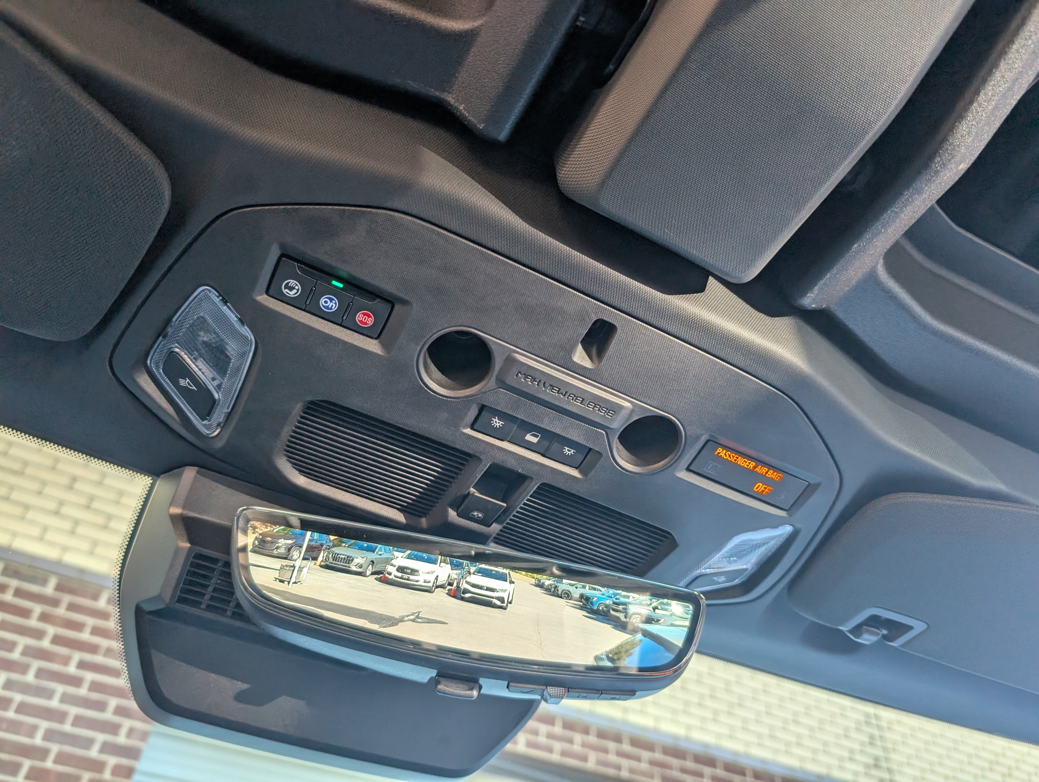 Used 2025 GMC Hummer EV 2X AWD/4WD image 33