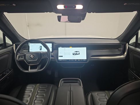 Used 2025 Rivian R1S Adventure AWD/4WD image 27
