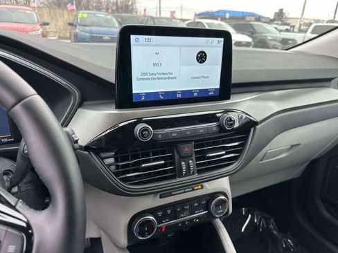 Used 2023 Ford Escape Active image 29