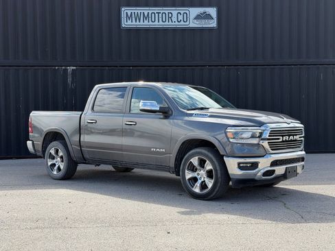 Used 2022 RAM 1500 Laramie AWD/4WD image 1