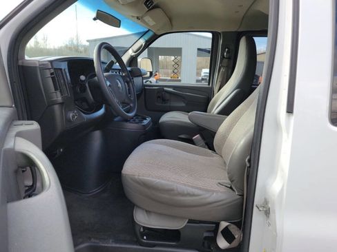 Used 2013 Chevrolet Express 2500 LT w/ LT Preferred Equipment Group image 6