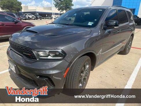 Used 2024 Dodge Durango GT RWD image 1
