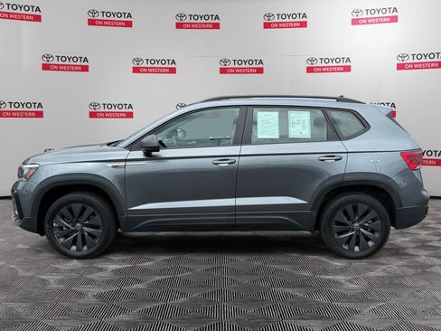 Used 2024 Volkswagen Taos S FWD image 6