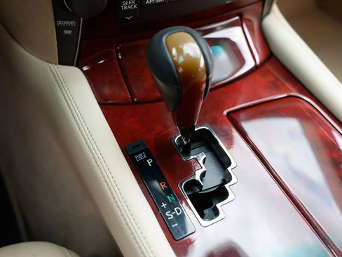 Used 2008 Lexus LS 460 RWD image 37