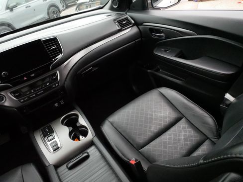 Used 2021 Honda Passport EX-L image 11