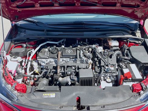 Used 2025 Toyota Corolla LE FWD image 27