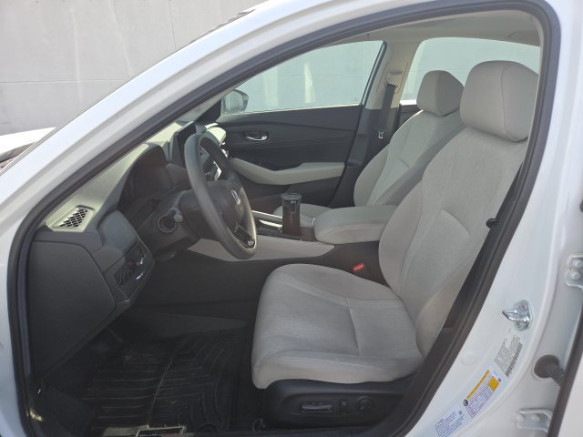 Used 2023 Honda Accord EX image 12