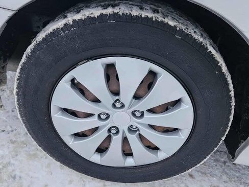 Used 2009 Honda Accord LX image 25