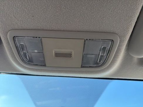 Used 2016 Honda Fit LX image 27