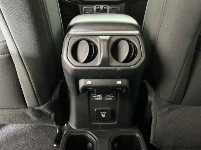 Used 2021 Jeep Gladiator Sport AWD/4WD image 27