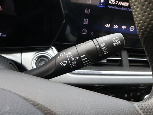 Certified 2024 Chevrolet Trax LT image 18