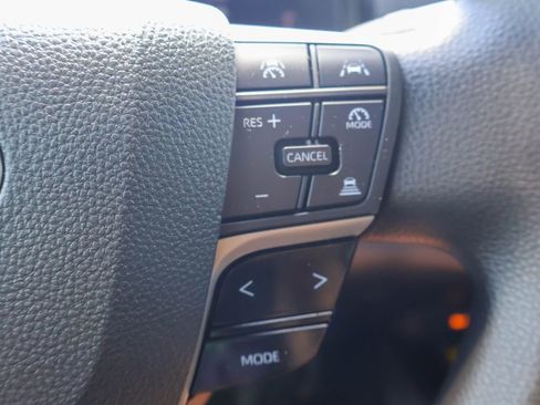 Used 2025 Toyota Camry LE w/ Convenience Package FWD image 14