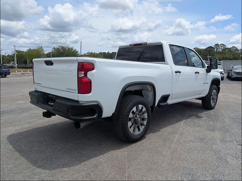 New 2026 Chevrolet Silverado 2500 Custom w/ Custom Value Package AWD/4WD image 7