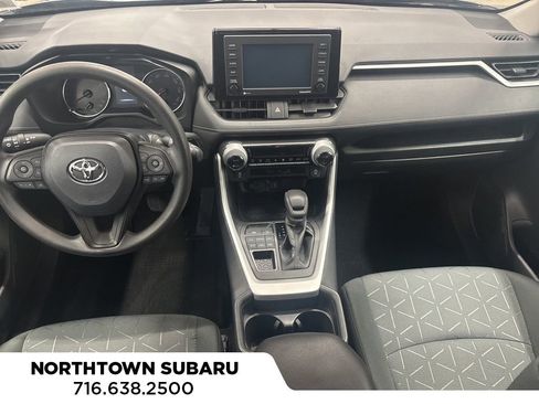 Used 2020 Toyota RAV4 XLE w/ Carpet Mat Package image 3