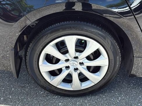 Certified 2025 Toyota Corolla LE image 12