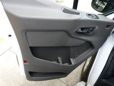 Used 2024 Ford Transit 250 Low Roof w/ Exterior Upgrade Package RWD image 26