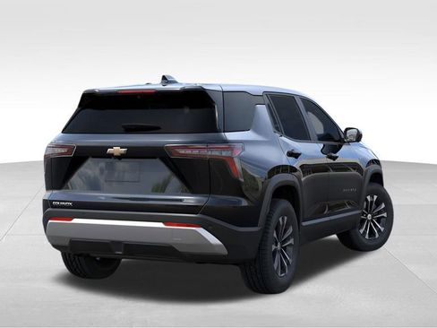 New 2026 Chevrolet Equinox LT w/ Safety and Technology Package FWD image 3