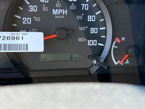 New 2025 Chevrolet Low Cab Forward 5500XG image 23