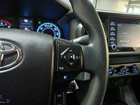Used 2020 Toyota Tacoma SR image 30
