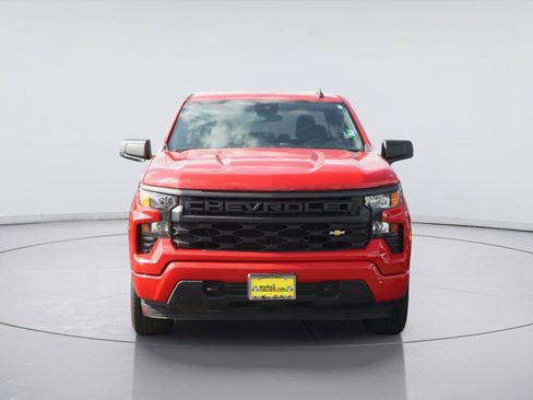 Used 2022 Chevrolet Silverado 1500 Custom RWD image 3