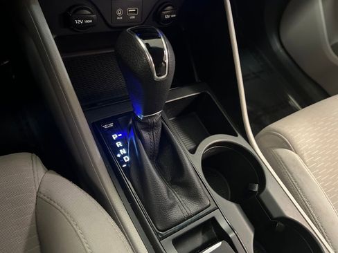 Used 2020 Hyundai Tucson SE image 25