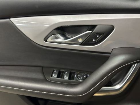 Used 2024 Chevrolet Blazer LT w/ Convenience Package image 18